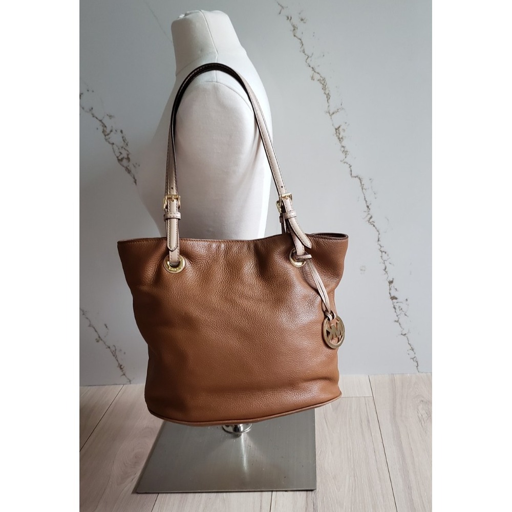 Michael Kors Jet Set Tote Medium Brown Leather Pebbled Shoulder Laptop Work Bag - Picture 8 of 8
